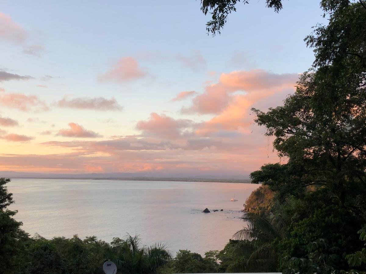 Vista Ocean Suites Boutique Hotel Event Venue Manuel Antonio Bagian luar foto